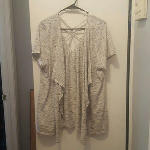 Short sleeve light cardigan
